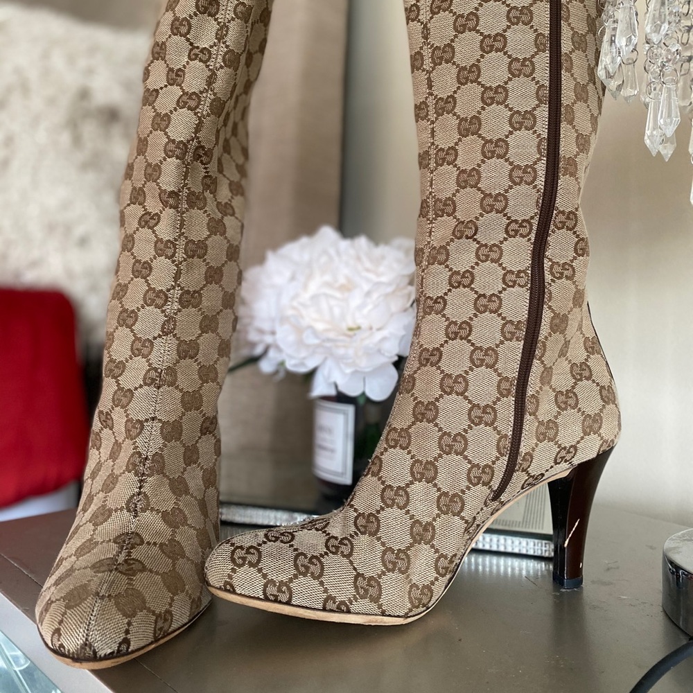 Classic Women’s Gucci Boots